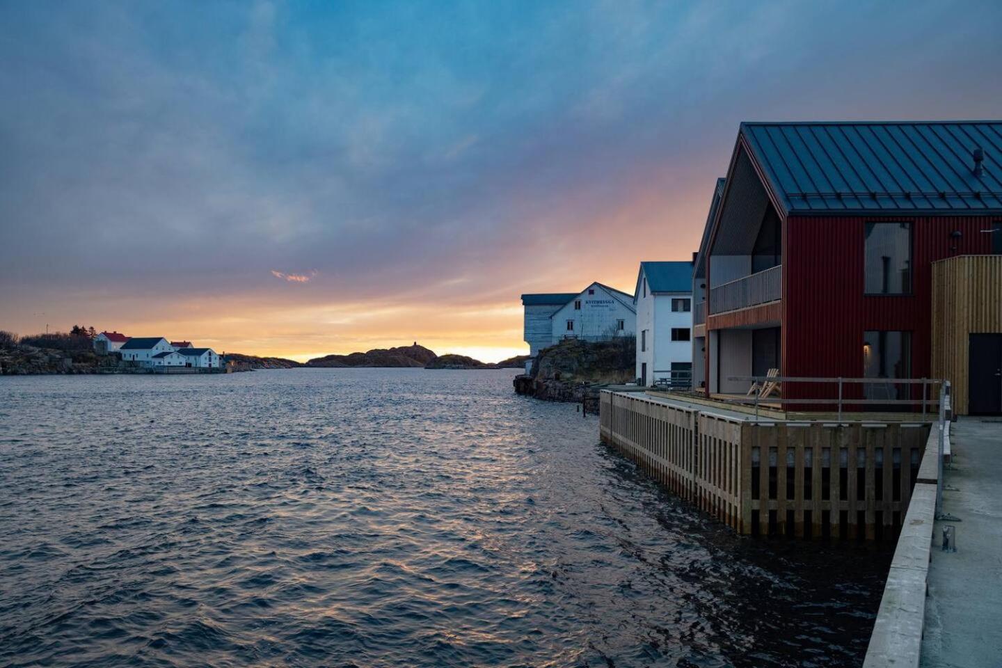 Leilighet Med Fantastisk Utsikt Henningsvaer Exterior photo